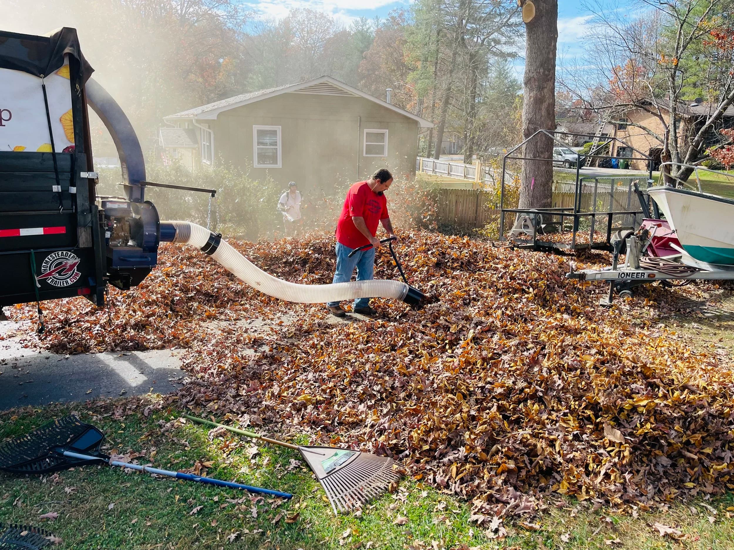 Leaf Removal Services in Delaware, OH